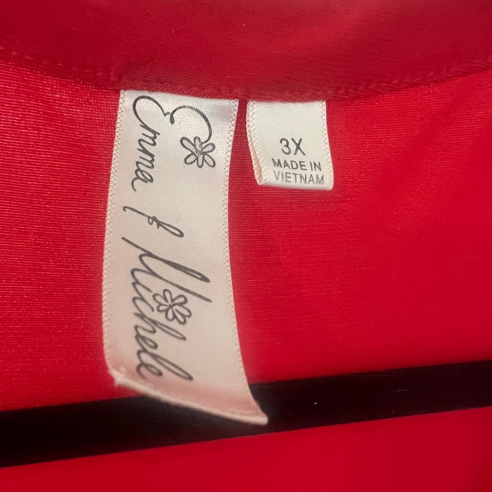 Red Knee Length Shirt Dress with Pockets! - Picture 4 of 4